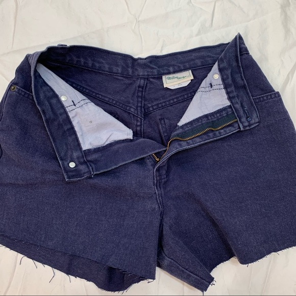 HighWaisted Mom Jean Shorts - Picture 4 of 5